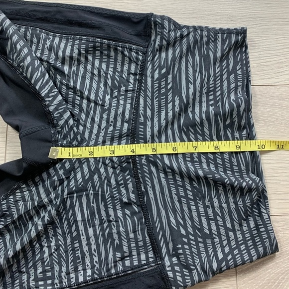 Lululemon Wunder Under Pant *Luxtreme (Roll Down)
Stripe Play Slate Black - Picture 14 of 16